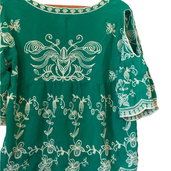 Solitaire Boho Emerald Green Embroidered Floral Top - Picture 7 of 12